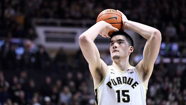 Purdue center Zach Edey